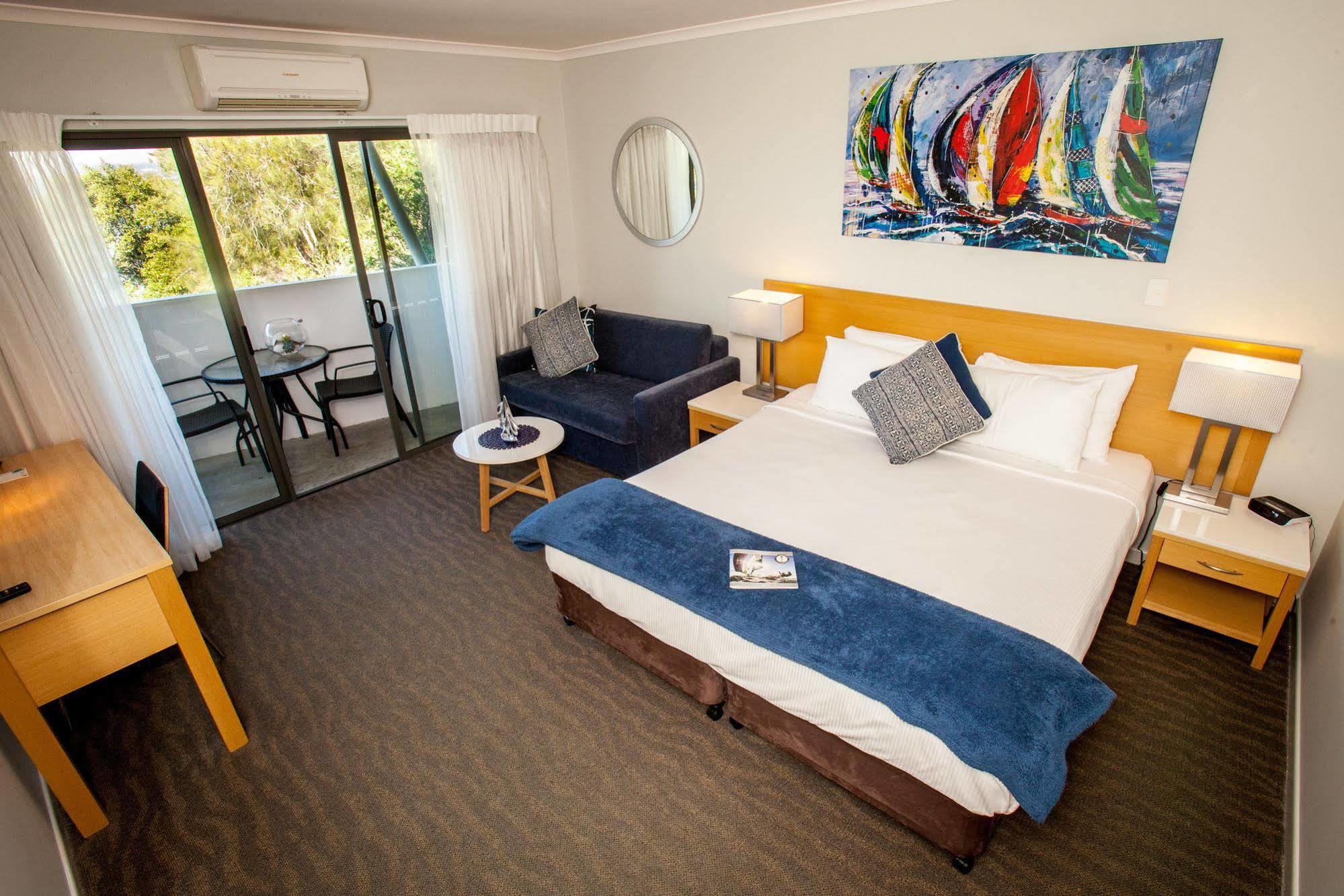 Manly Marina Cove Motel 4*